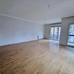 Geni̇ş Salon Geni̇ş Mutfak | 125 M² Ferah Ve Kullanişli Dai̇re