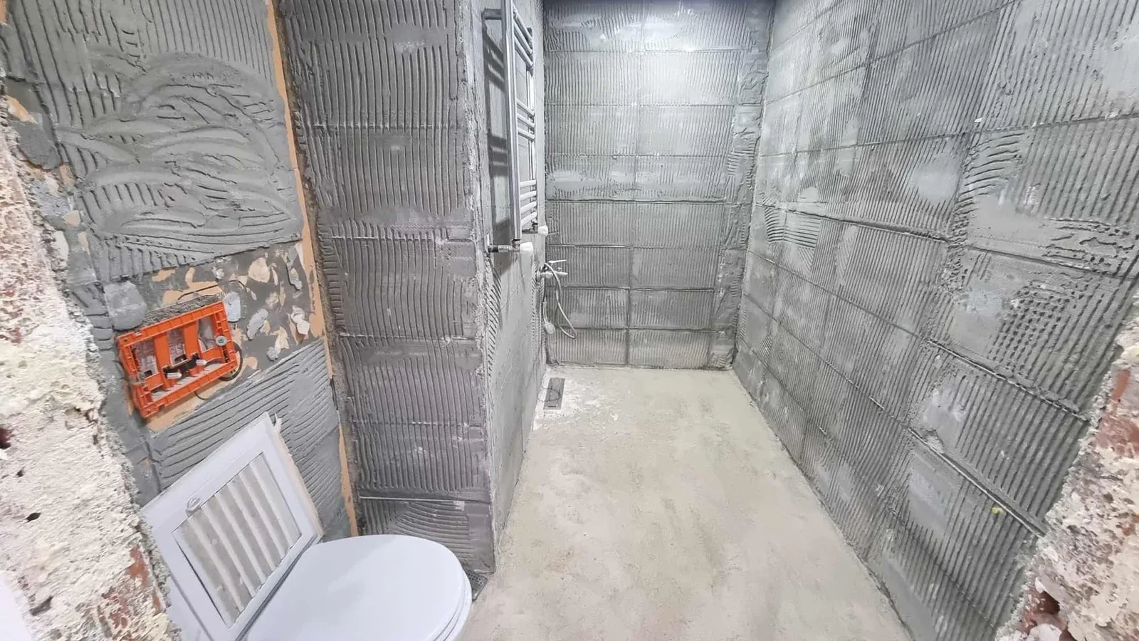 Geni̇ş Salon Geni̇ş Mutfak | 125 M² Ferah Ve Kullanişli Dai̇re