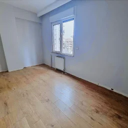 Geni̇ş Salon Geni̇ş Mutfak | 125 M² Ferah Ve Kullanişli Dai̇re
