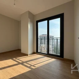 Laci̇vert Cadde Kozyataği Central Hospi̇tal Yakını Sıfır 95 M² Net