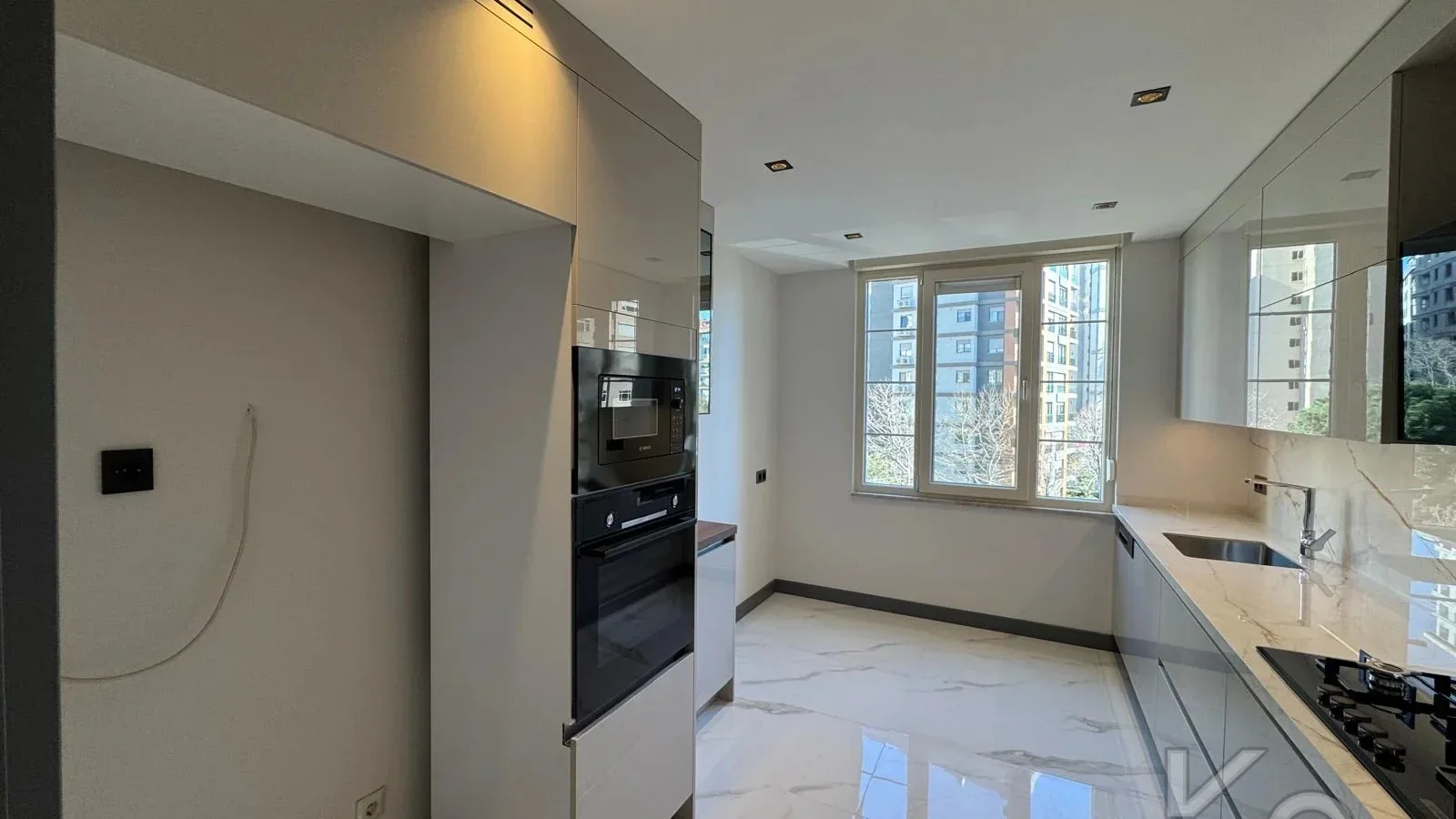 Lacivert Cadde  Şaşkinbakkal Marks&spencer Yakini Bi̇rgen İnş. Yapimi 130m² Net 4+1