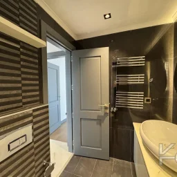 Lacivert Cadde  Şaşkinbakkal Marks&spencer Yakini Bi̇rgen İnş. Yapimi 130m² Net 4+1