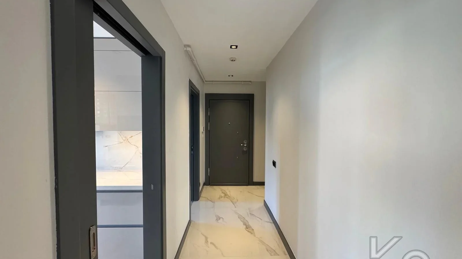 Lacivert Cadde  Şaşkinbakkal Marks&spencer Yakini Bi̇rgen İnş. Yapimi 130m² Net 4+1