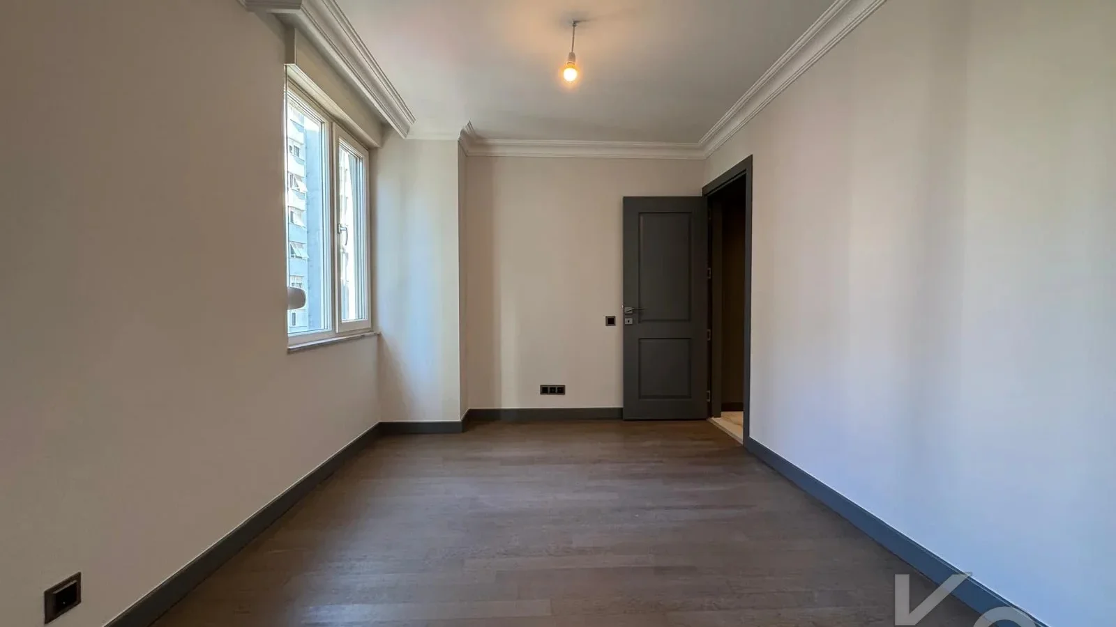 Lacivert Cadde  Şaşkinbakkal Marks&spencer Yakini Bi̇rgen İnş. Yapimi 130m² Net 4+1