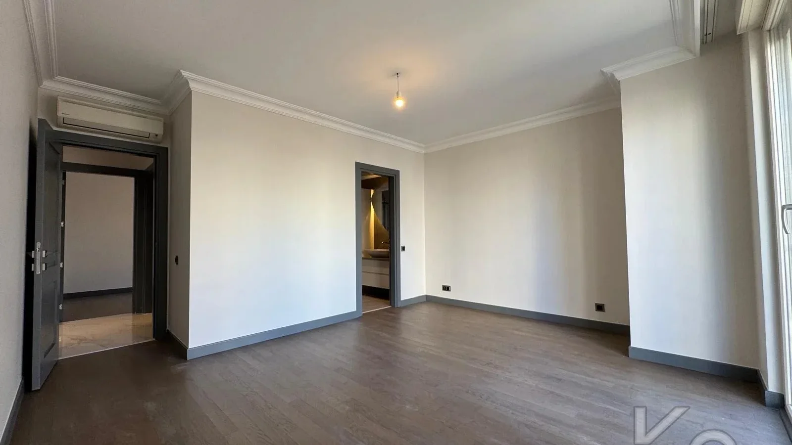 Lacivert Cadde  Şaşkinbakkal Marks&spencer Yakini Bi̇rgen İnş. Yapimi 130m² Net 4+1
