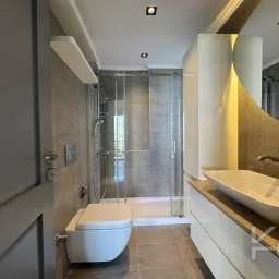 Lacivert Cadde  Şaşkinbakkal Marks&spencer Yakini Bi̇rgen İnş. Yapimi 130m² Net 4+1