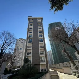 Lacivert Cadde  Şaşkinbakkal Marks&spencer Yakini Bi̇rgen İnş. Yapimi 130m² Net 4+1