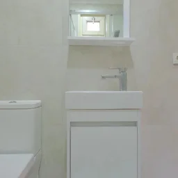 Lacivert Cadde Çam Fıstığı Sokak'ta Ebeveyn'li Balkonlu 140m² Net 3+1