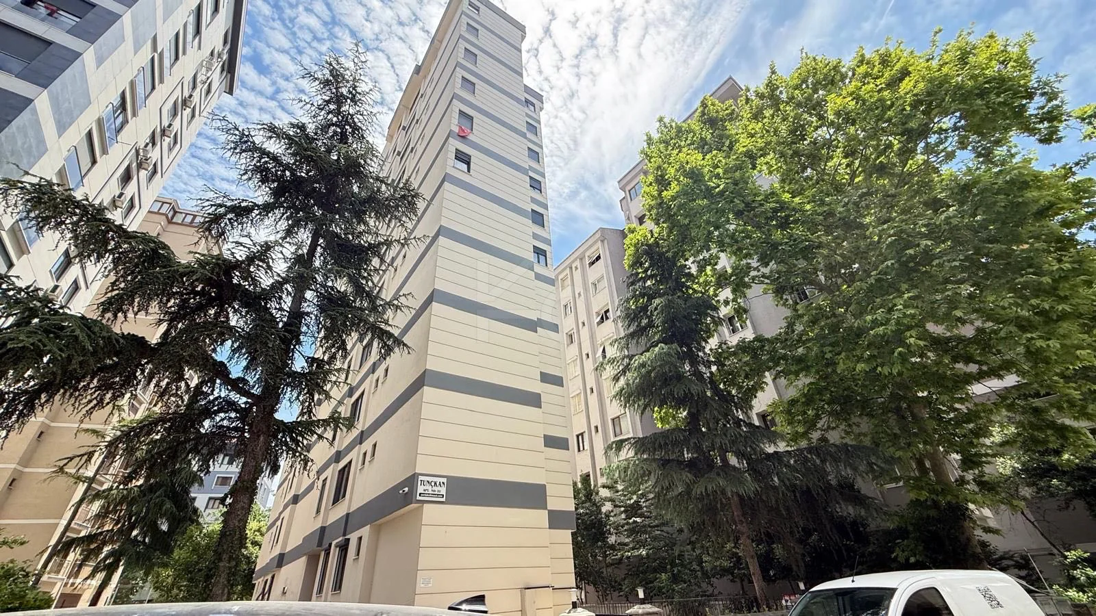 Academy Suadiye Tamamen Yenilenmiş Çok Şık Satılık 3+1 