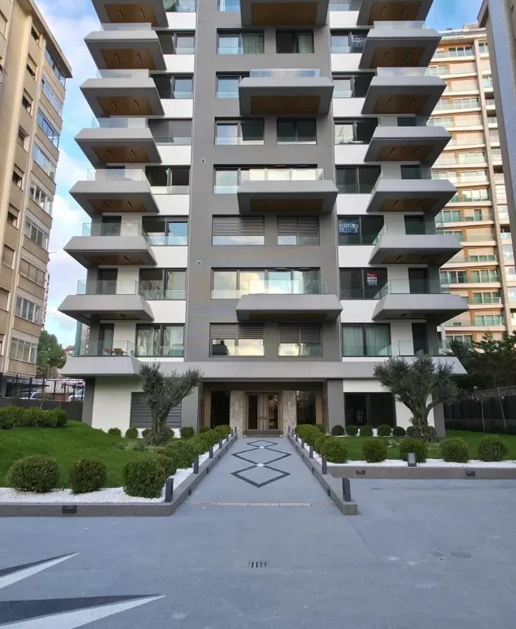 Academy Fenerbahçe Sifir Bi̇na 2 Oda 1 Salon 100m2 Net Ameri̇kan Mutfakli Balkonlu Lux 