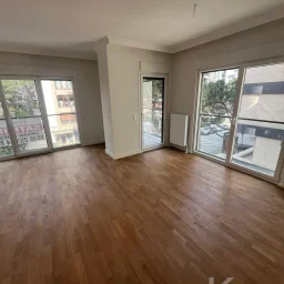 Laci̇vert Cadde Göztepe Tanzi̇mat'ta Balkonlu  95m² Net 3+1