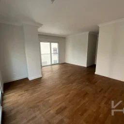 Laci̇vert Cadde Göztepe Tanzi̇mat'ta Balkonlu  95m² Net 3+1