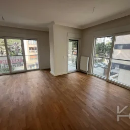 Laci̇vert Cadde Göztepe Tanzi̇mat'ta Balkonlu  95m² Net 3+1