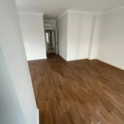 Laci̇vert Cadde Göztepe Tanzi̇mat'ta Balkonlu  95m² Net 3+1