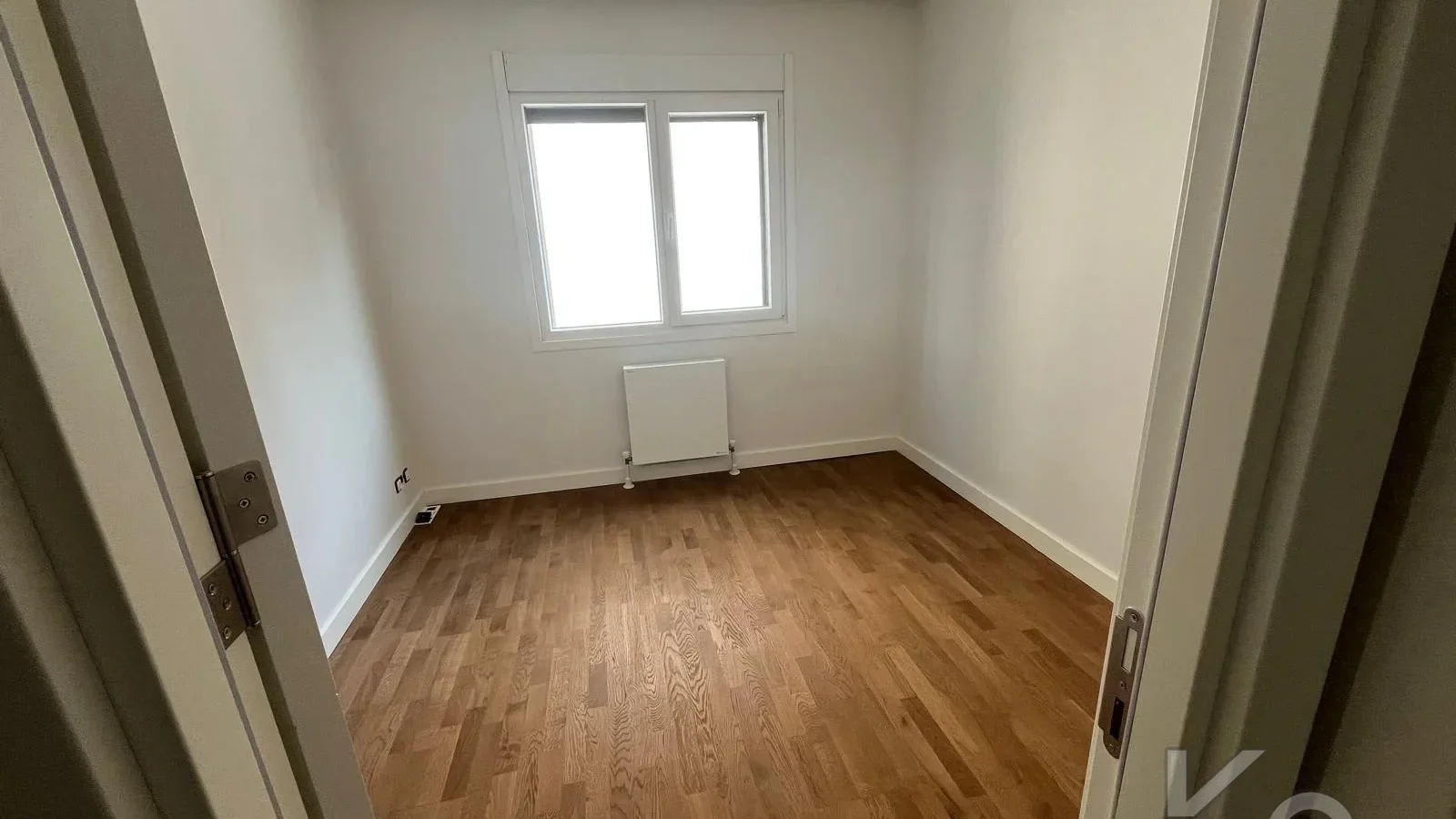 Laci̇vert Cadde Göztepe Tanzi̇mat'ta Balkonlu  95m² Net 3+1