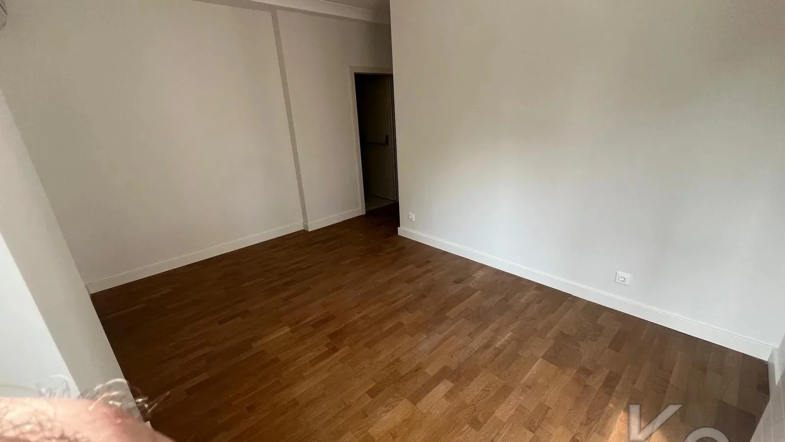 Laci̇vert Cadde Göztepe Tanzi̇mat'ta Balkonlu  95m² Net 3+1