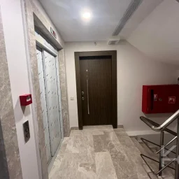 Laci̇vert Cadde Göztepe Tanzi̇mat'ta Balkonlu  95m² Net 3+1