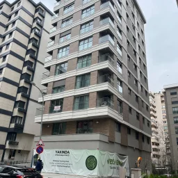 Laci̇vert Cadde Göztepe Tanzi̇mat'ta Balkonlu  95m² Net 3+1