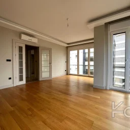 Academy Fenerbahçe'de 2+1 Deni̇z Manzarali Satilik Dai̇re 