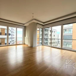 Academy Fenerbahçe'de 2+1 Deni̇z Manzarali Satilik Dai̇re 