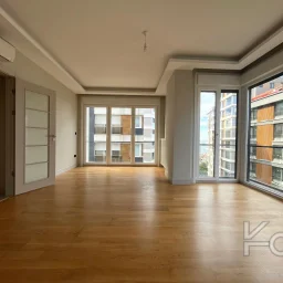 Academy Fenerbahçe'de 2+1 Deni̇z Manzarali Satilik Dai̇re 