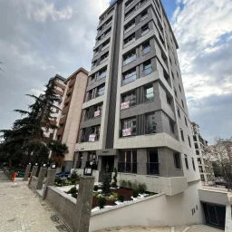 Laci̇vertcadde Erenköy'de Bağdat Cad.yakin Sifir 75m² Net 2+1