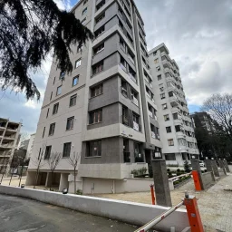 Laci̇vertcadde Erenköy'de Bağdat Cad.yakin Sifir 75m² Net 2+1