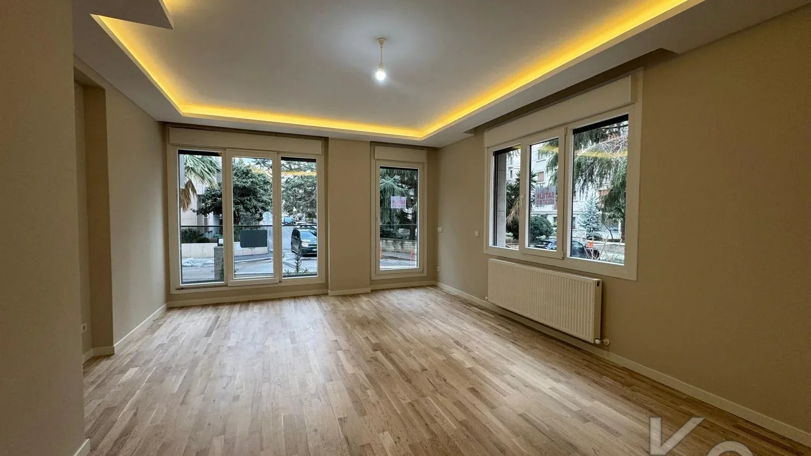 Laci̇vertcadde Erenköy'de Bağdat Cad.yakin Sifir 75m² Net 2+1