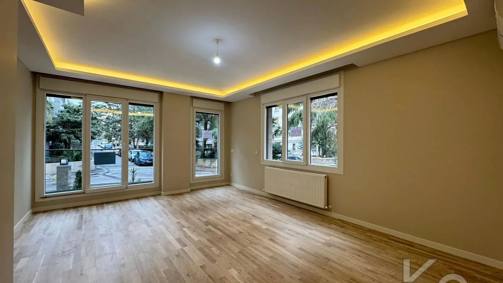 Laci̇vertcadde Erenköy'de Bağdat Cad.yakin Sifir 75m² Net 2+1