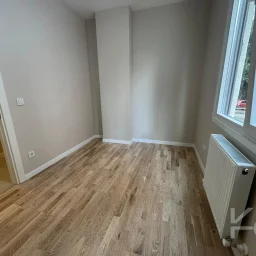 Laci̇vertcadde Erenköy'de Bağdat Cad.yakin Sifir 75m² Net 2+1
