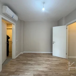 Laci̇vertcadde Erenköy'de Bağdat Cad.yakin Sifir 75m² Net 2+1