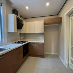 Laci̇vertcadde Erenköy'de Bağdat Cad.yakin Sifir 75m² Net 2+1