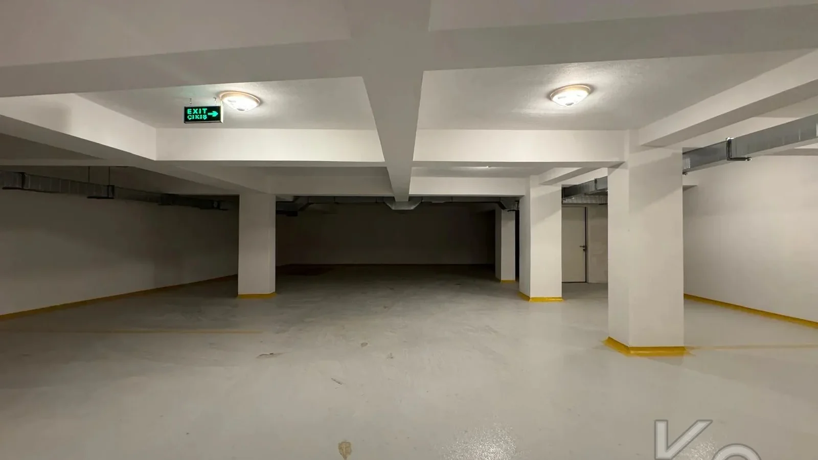 Laci̇vertcadde Erenköy'de Bağdat Cad.yakin Sifir 75m² Net 2+1