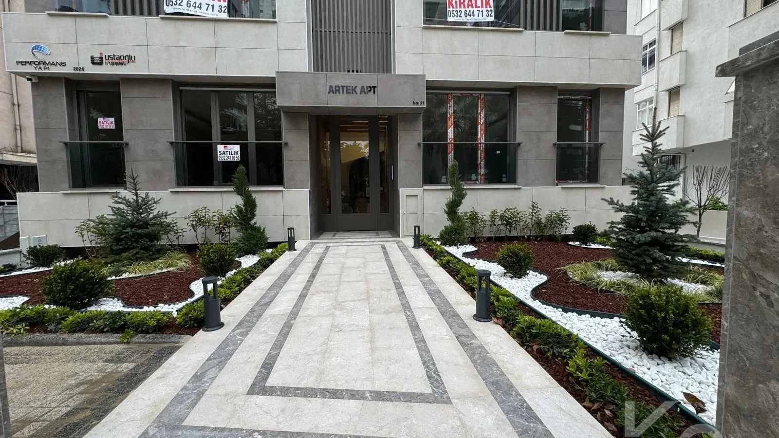 Laci̇vertcadde Erenköy'de Bağdat Cad.yakin Sifir 75m² Net 2+1