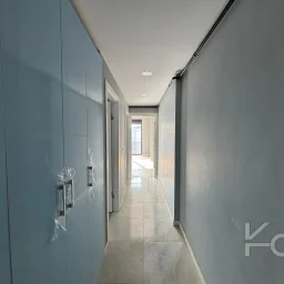 Laci̇vert Cadde Bağdat Caddesi̇ Yakini Akış Sokakta Yeni̇ Bi̇nada 3+1 90m² Net