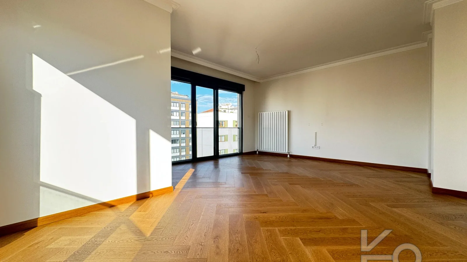 Academy Suadiye Marmaray Ve Bağdat Caddesi Yakını Balkonlu 100m2 Net 3+1