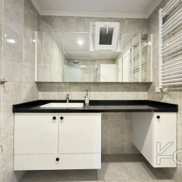 Academy Suadiye Marmaray Ve Bağdat Caddesi Yakını Balkonlu 100m2 Net 3+1