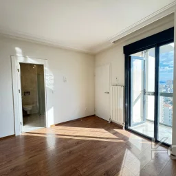 Academy Suadiye Marmaray Ve Bağdat Caddesi Yakını Balkonlu 100m2 Net 3+1
