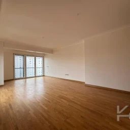 Laci̇vert Cadde Taşmektep'de 7/24 Güvenli̇k Açik Yüzme Havuzlu 100 M² 3+1