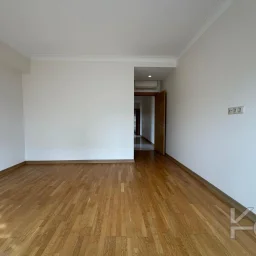 Laci̇vert Cadde Taşmektep'de 7/24 Güvenli̇k Açik Yüzme Havuzlu 100 M² 3+1