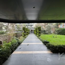 Laci̇vert Cadde Taşmektep'de 7/24 Güvenli̇k Açik Yüzme Havuzlu 100 M² 3+1