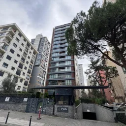 Laci̇vert Cadde Taşmektep'de 7/24 Güvenli̇k Açik Yüzme Havuzlu 100 M² 3+1