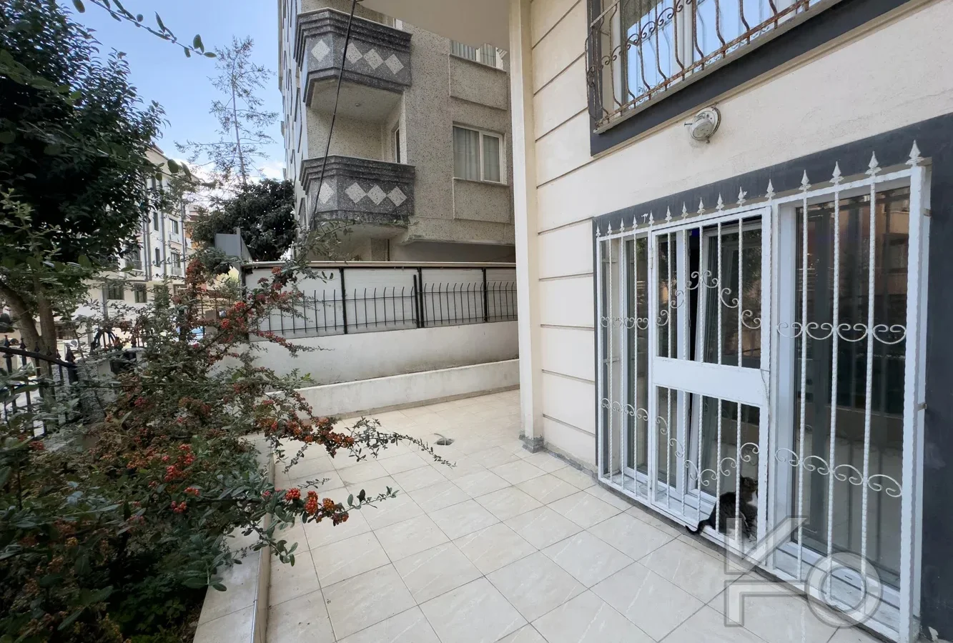 Rookz Fark Avcilar Göl Manzarali Bahçe Katinda 1+1 Satilik Dai̇re