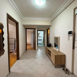 Laci̇vertcadde Bostanci'da Yatirim Firsati 80m² Net 2+1