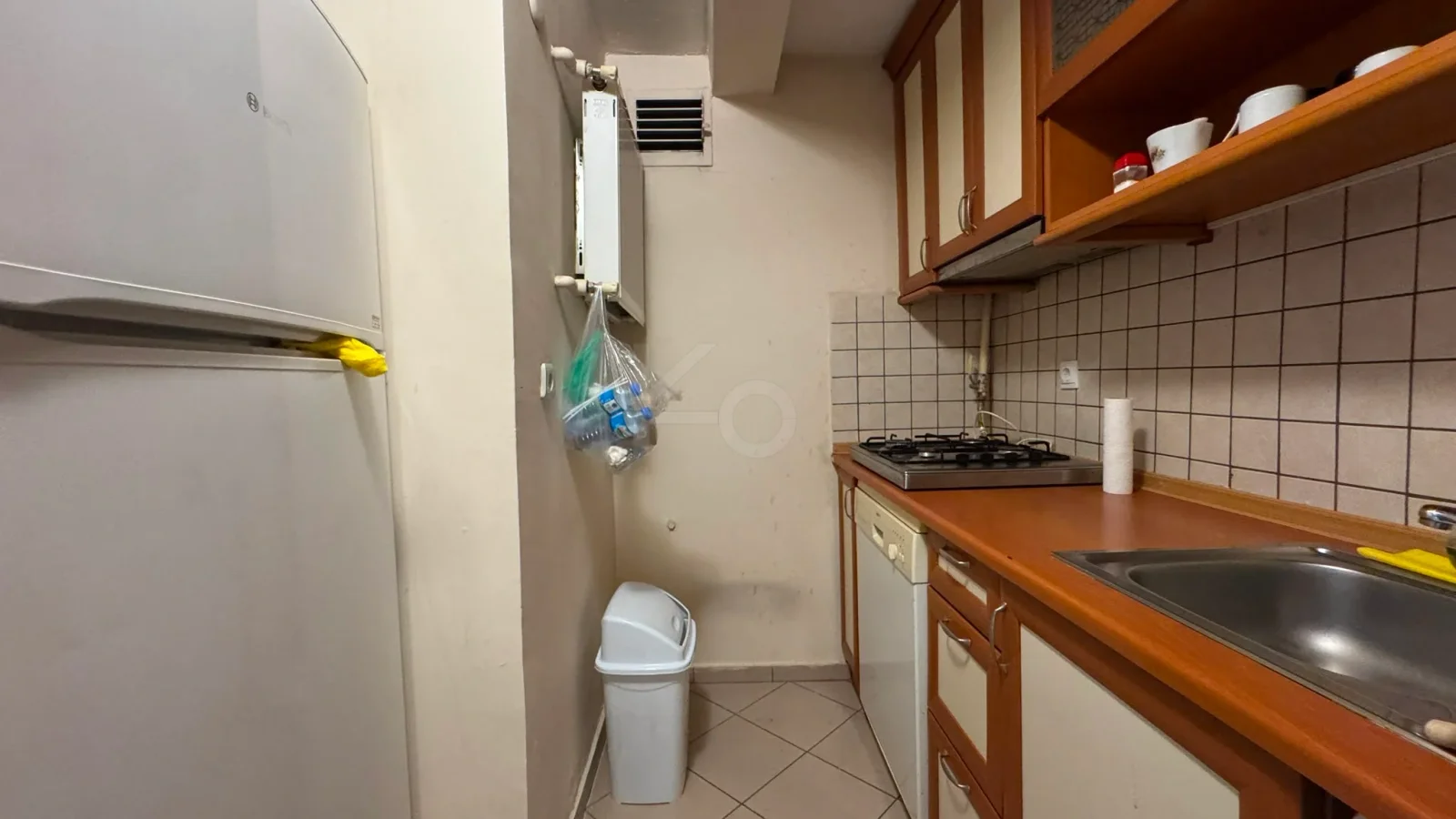 Laci̇vertcadde Bostanci'da Yatirim Firsati 80m² Net 2+1