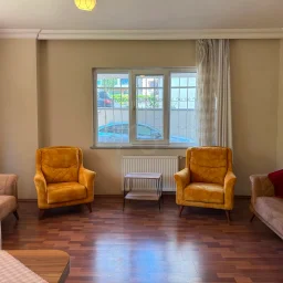 Laci̇vertcadde Bostanci'da Yatirim Firsati 80m² Net 2+1