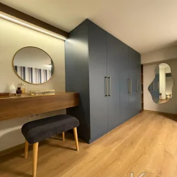 Laci̇vertcadde Çatalçeşme Özel Mimari Tasarımlı Loft 58m² 1+1