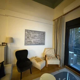 Laci̇vertcadde Çatalçeşme Özel Mimari Tasarımlı Loft 58m² 1+1