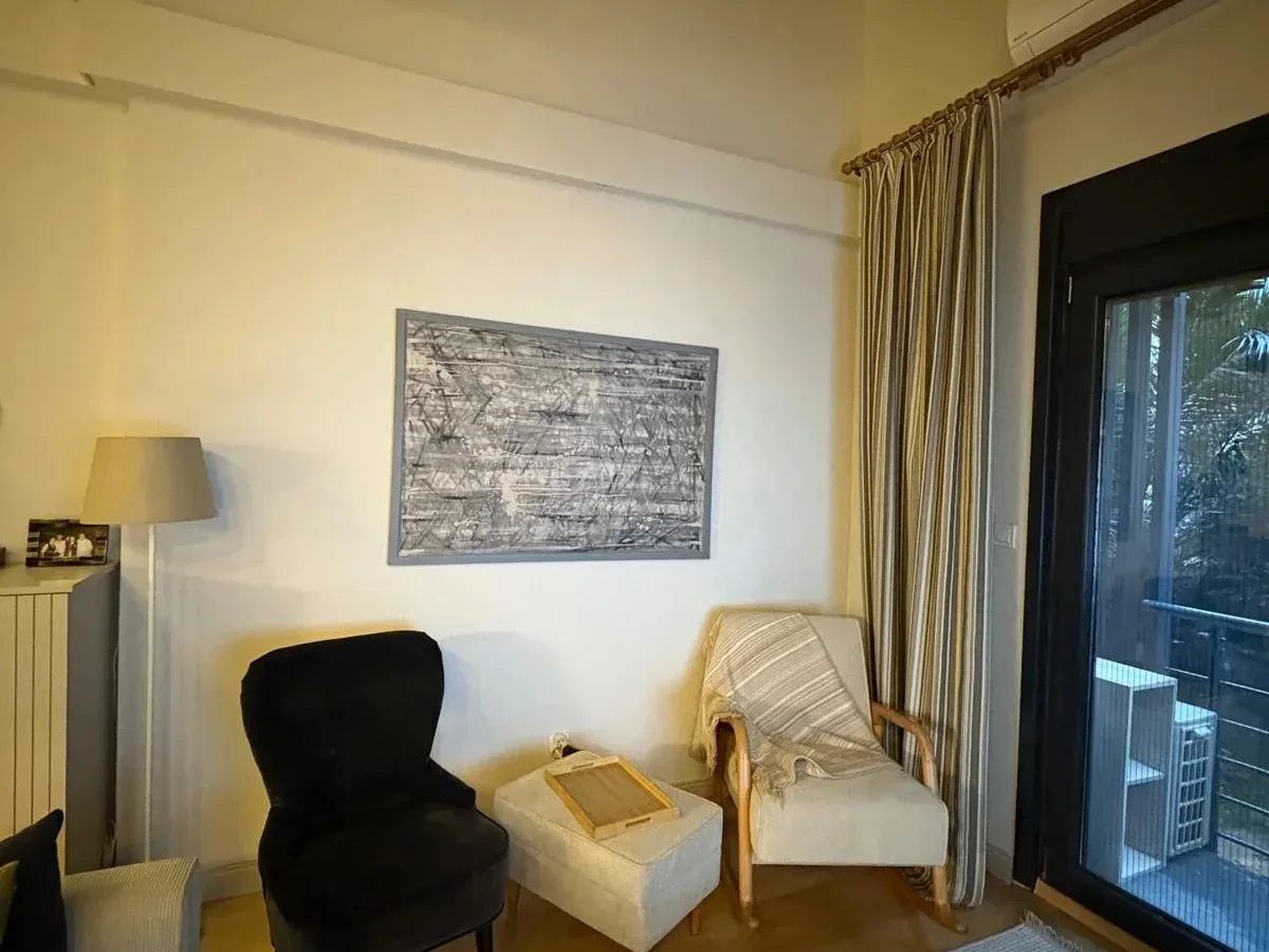 Laci̇vertcadde Çatalçeşme Özel Mimari Tasarımlı Loft 58m² 1+1