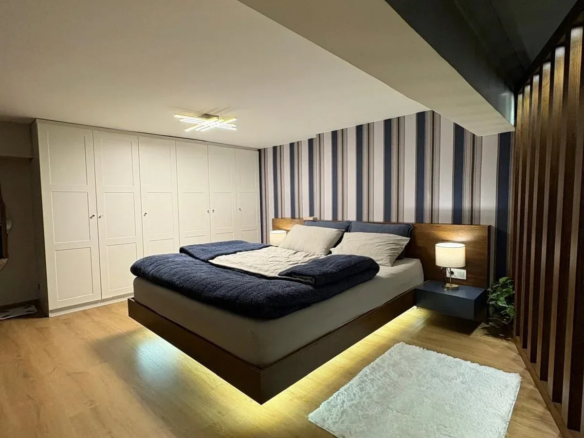 Laci̇vertcadde Çatalçeşme Özel Mimari Tasarımlı Loft 58m² 1+1